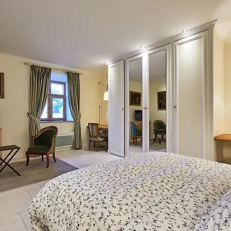 Bed & Breakfast Manoir De Cleronde - Blay
