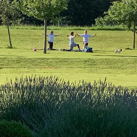 Manoir De Cleronde - 5* Blay