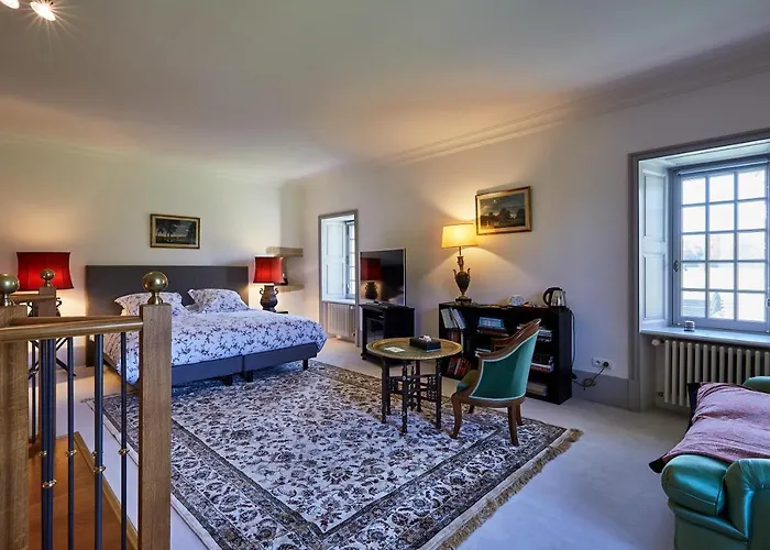 Bed & Breakfast Manoir De Cleronde - Blay