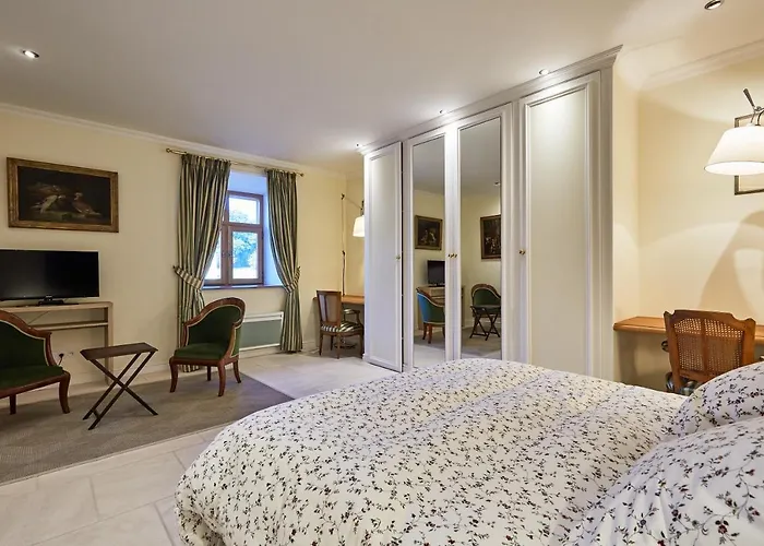 Bed & Breakfast Manoir De Cleronde - Blay